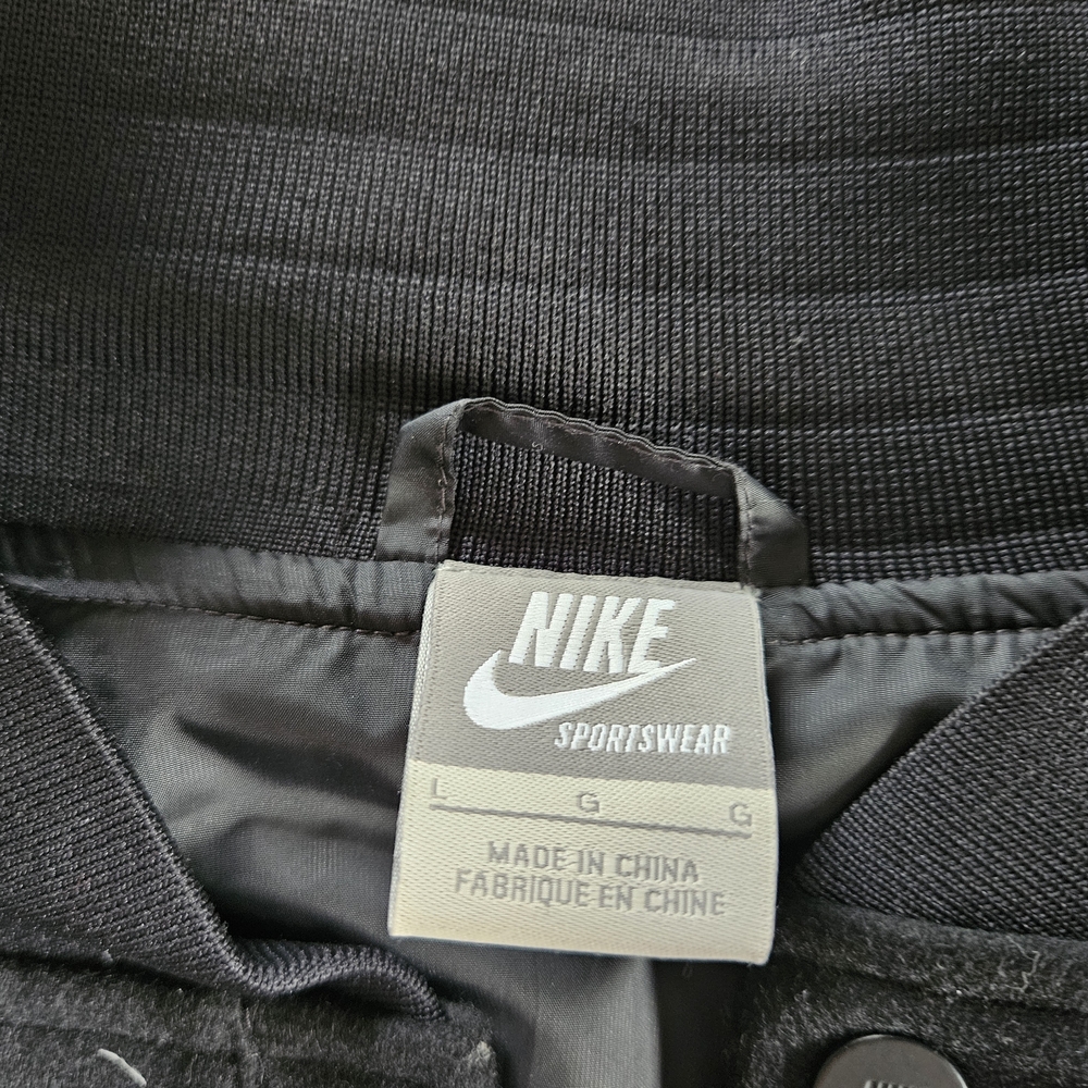 Nike - Manny "Pacman" Pacquiao Black and Gold Men's Jacket - Picture 6 of 6